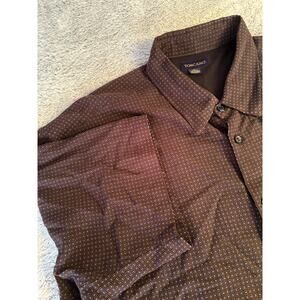 Toscano Men's 100% silk button down short sleeve shirt